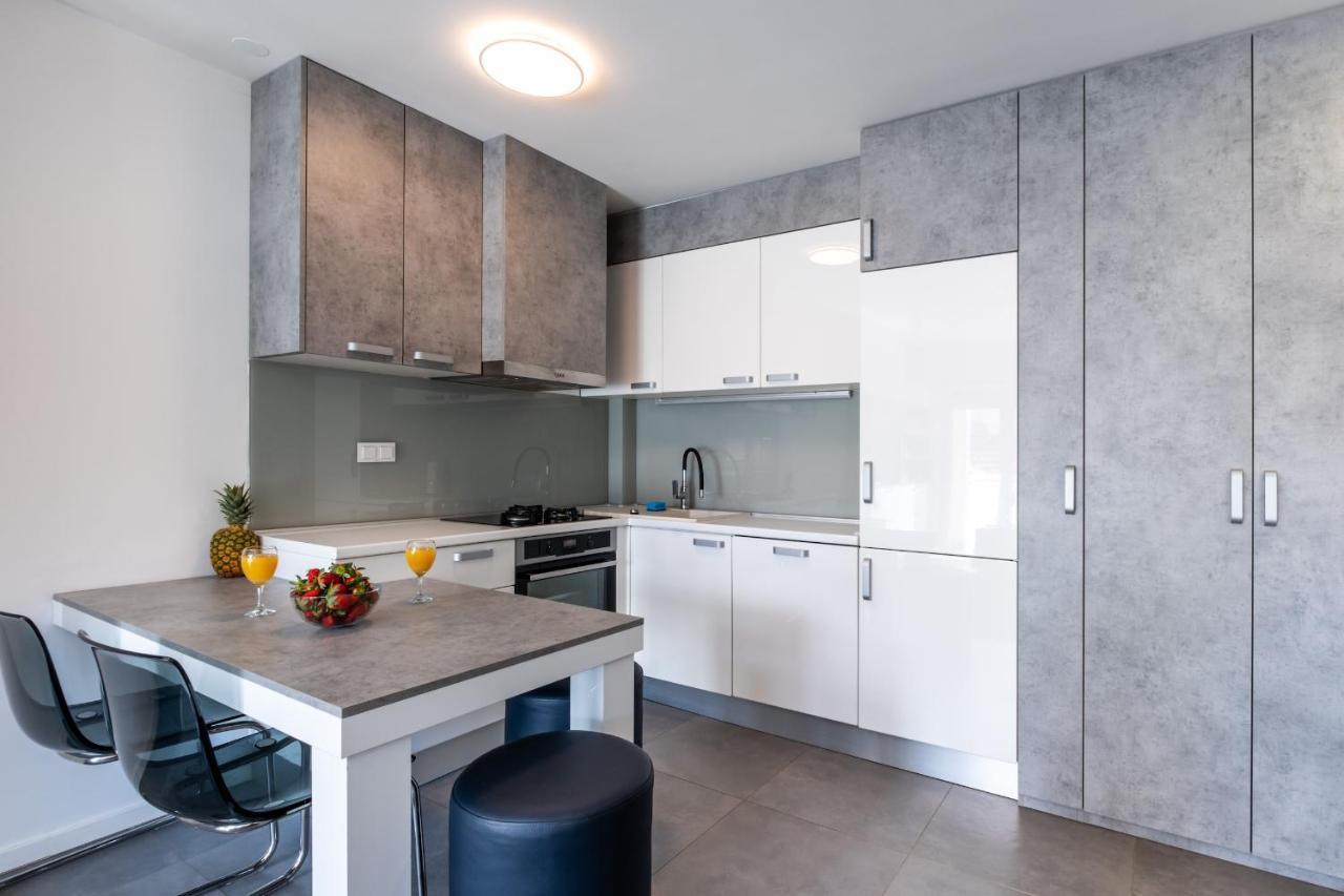 Apartment Zagreb, 0-24, Self Service Check-In, Free Parking エクステリア 写真