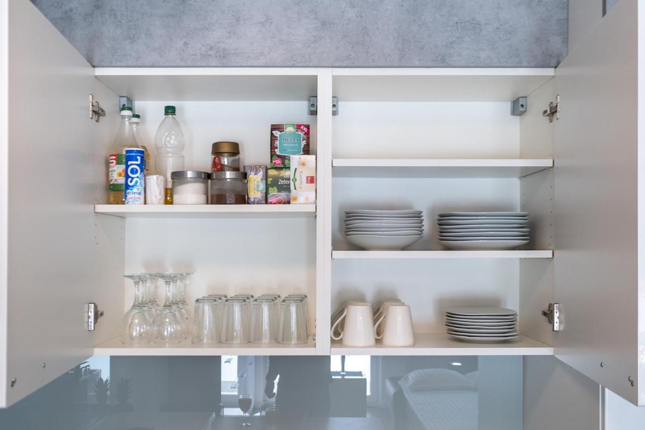 Apartment Zagreb, 0-24, Self Service Check-In, Free Parking エクステリア 写真