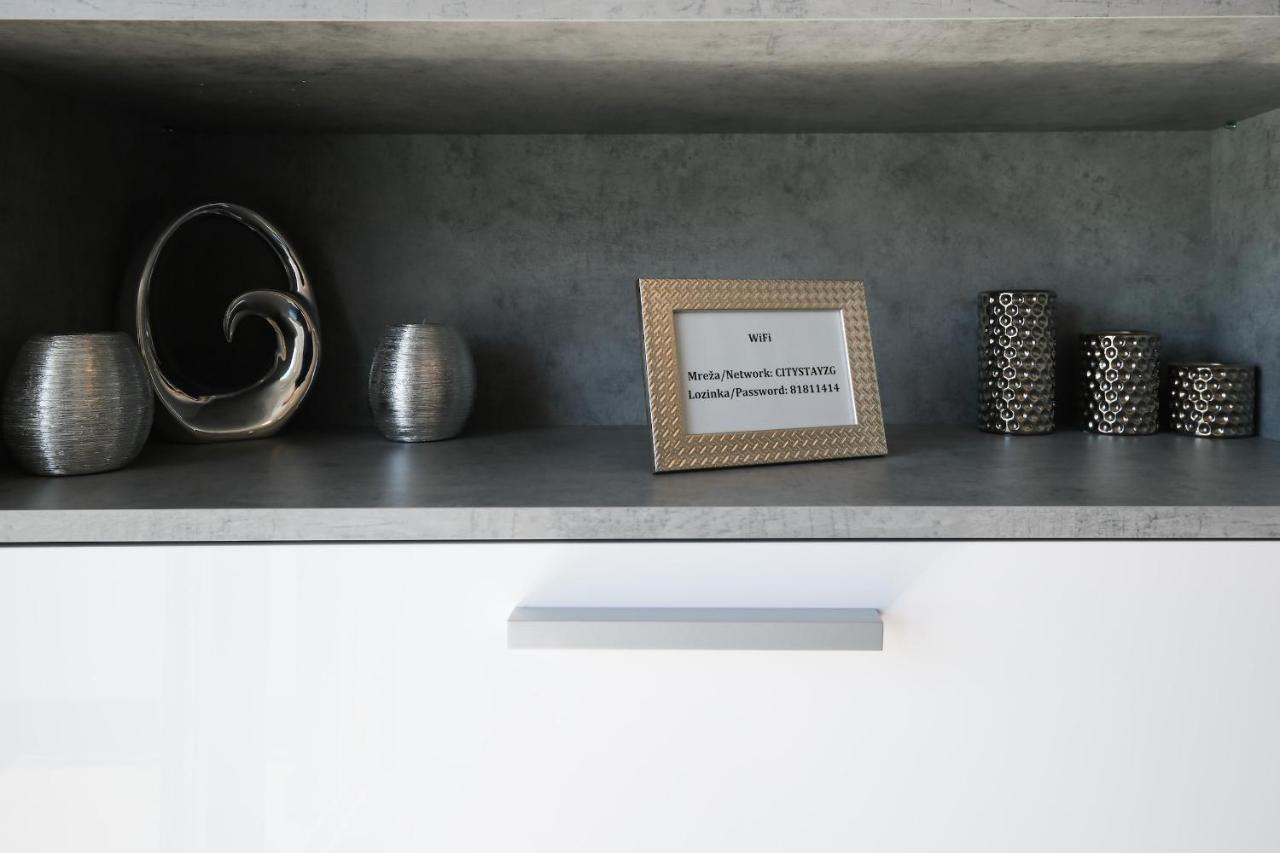 Apartment Zagreb, 0-24, Self Service Check-In, Free Parking エクステリア 写真