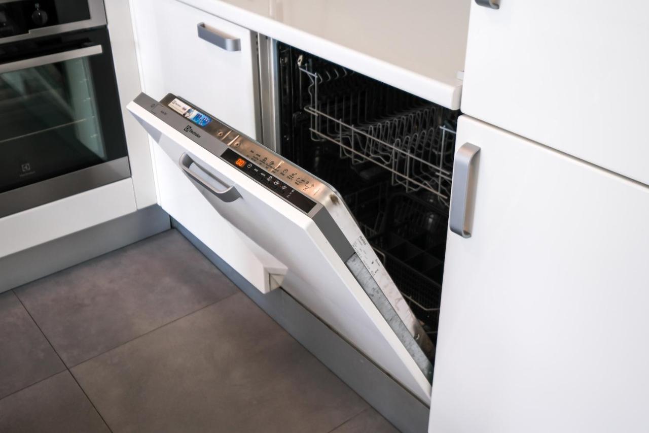 Apartment Zagreb, 0-24, Self Service Check-In, Free Parking エクステリア 写真
