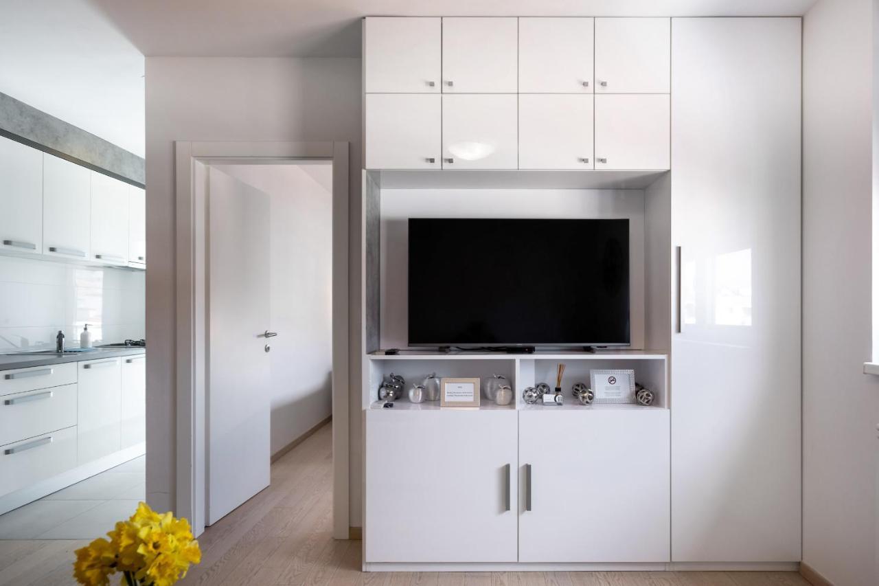 Apartment Zagreb, 0-24, Self Service Check-In, Free Parking エクステリア 写真