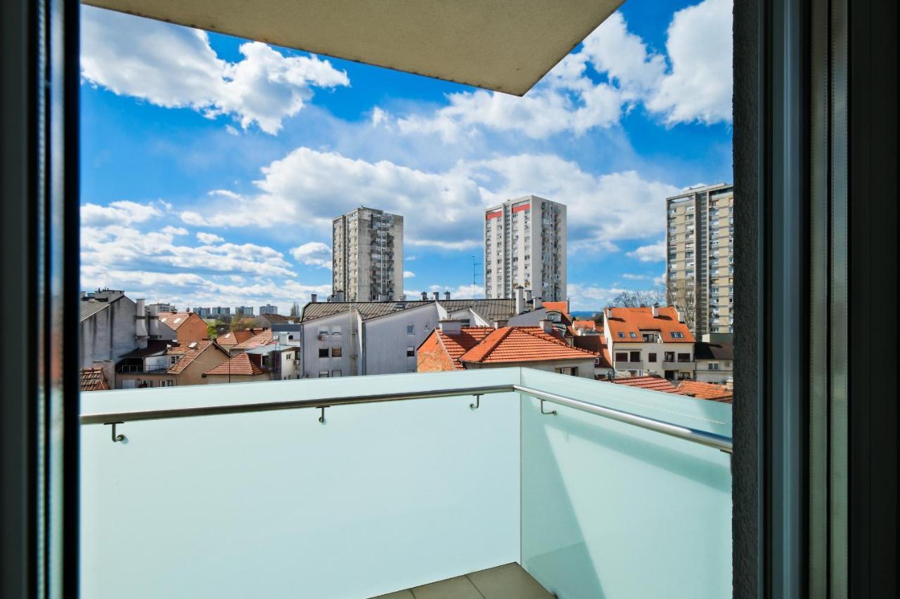 Apartment Zagreb, 0-24, Self Service Check-In, Free Parking エクステリア 写真